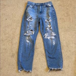 American Eagle Curvy Mom Jeans